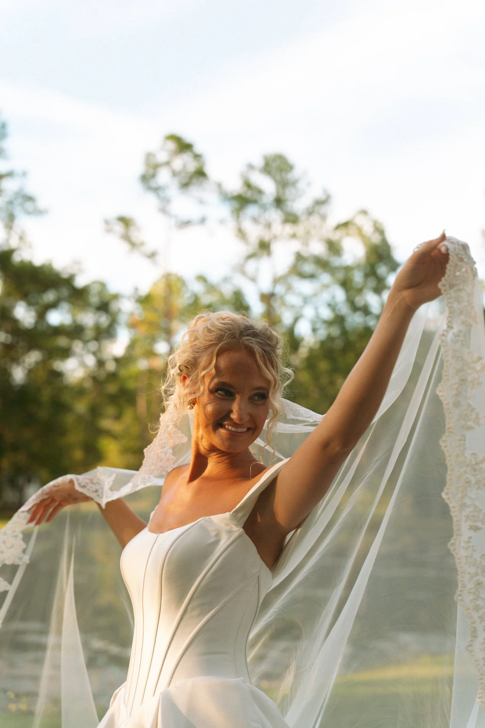 Sarah and Mitchell wedding story photo 42