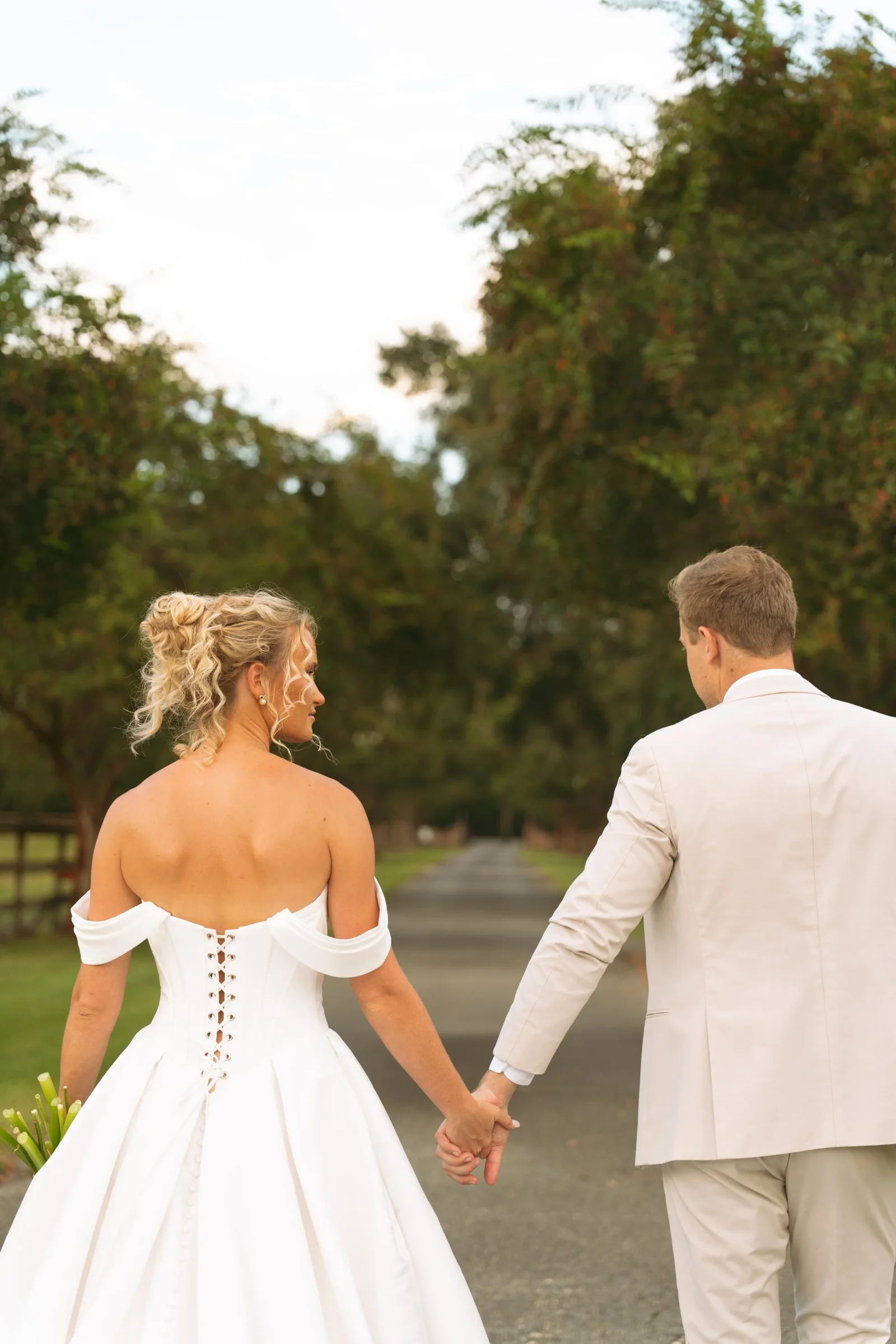 Sarah and Mitchell wedding story photo 28