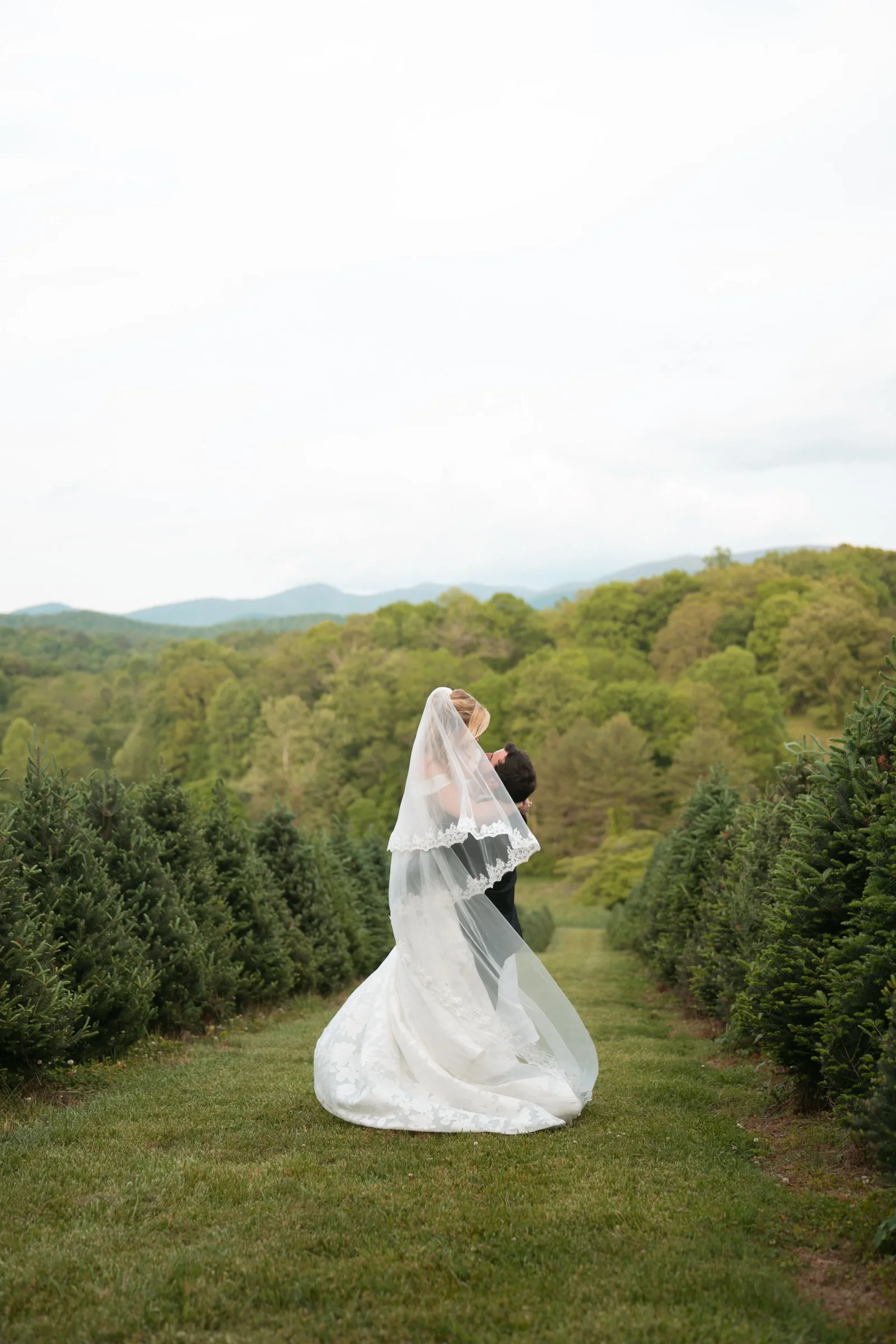 Kat and Ryan wedding story photo 23