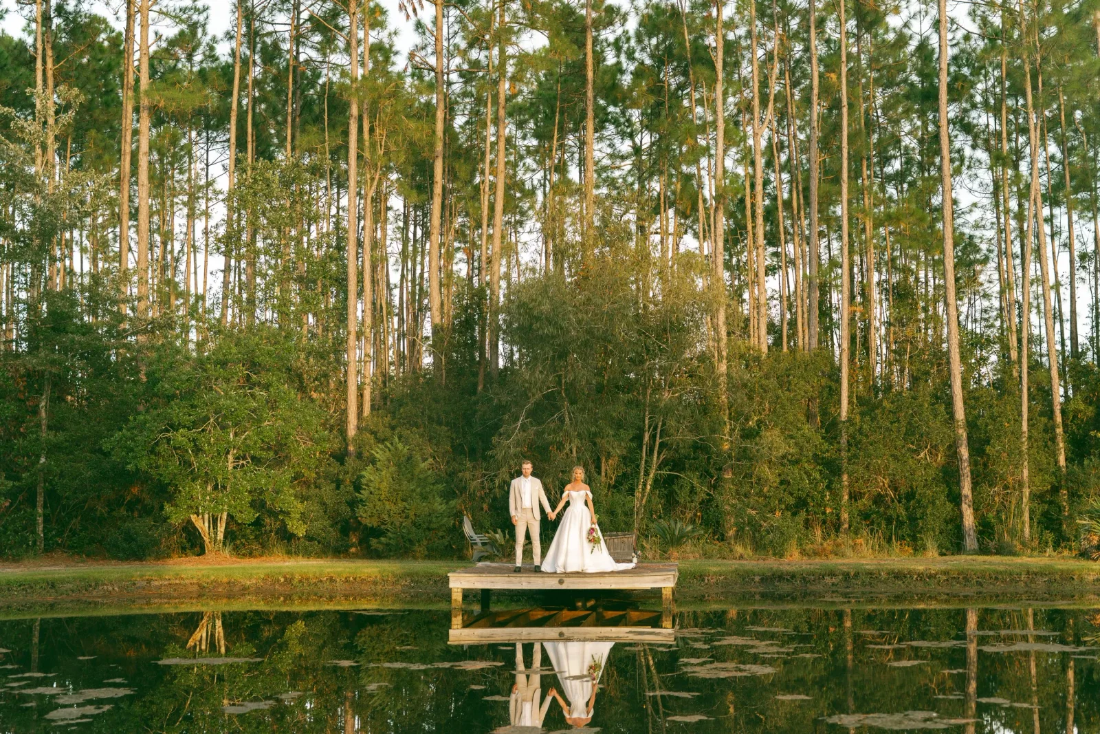 Sarah and Mitchell wedding story photo 24