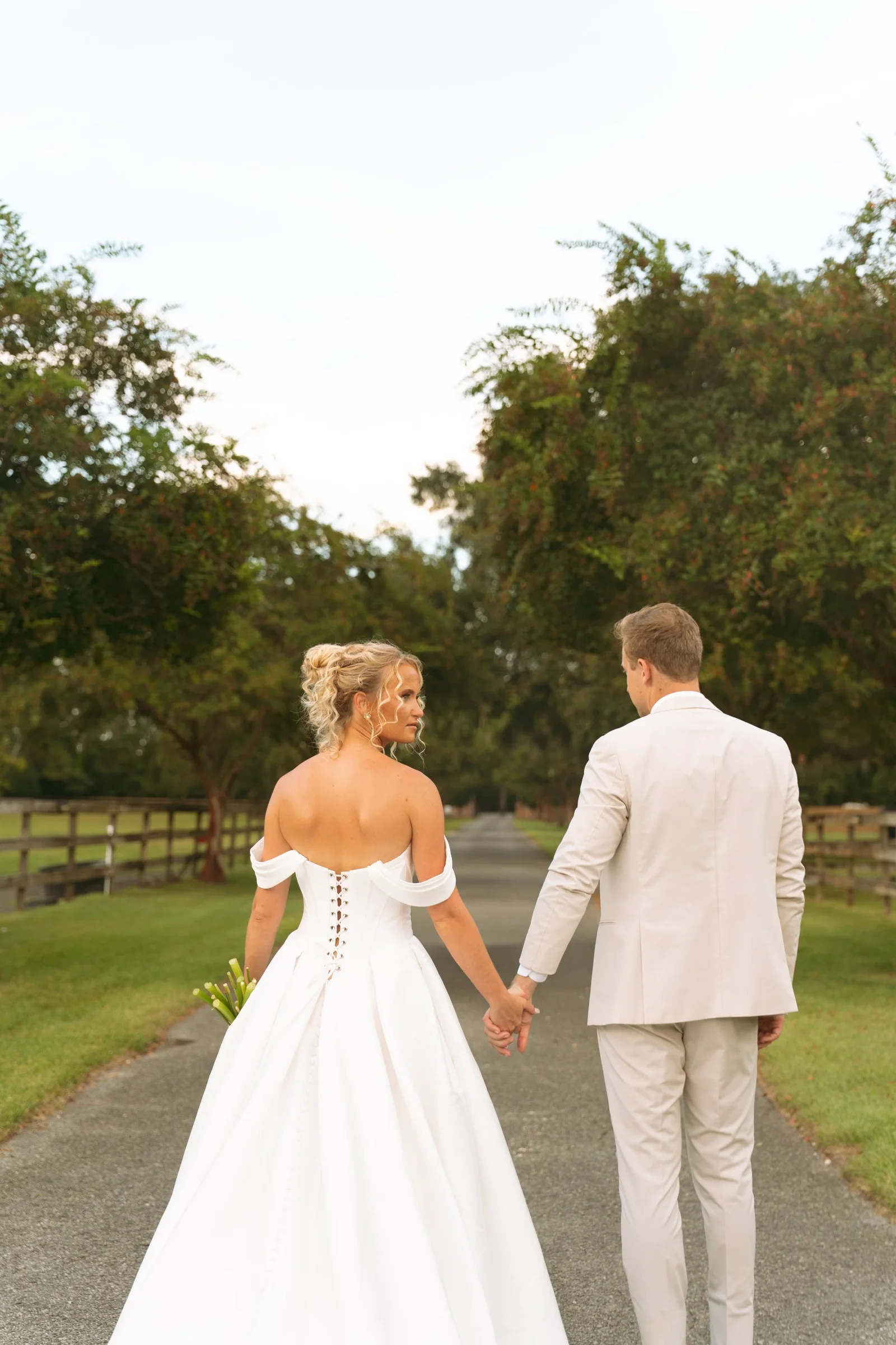 Sarah and Mitchell wedding story photo 29