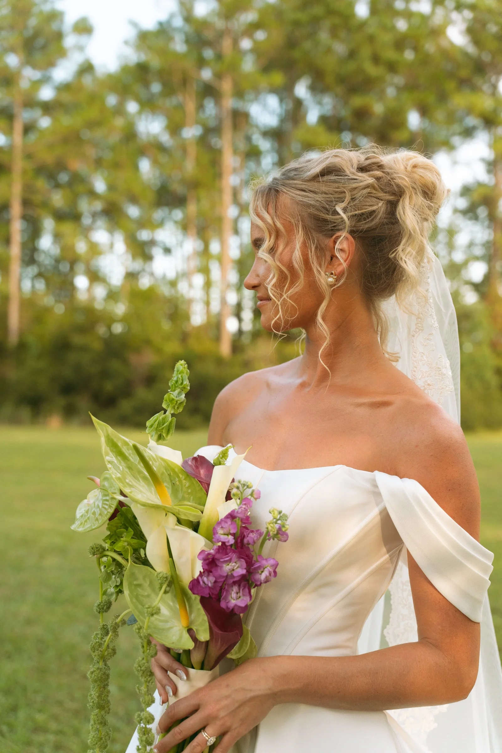 Sarah and Mitchell wedding story photo 17