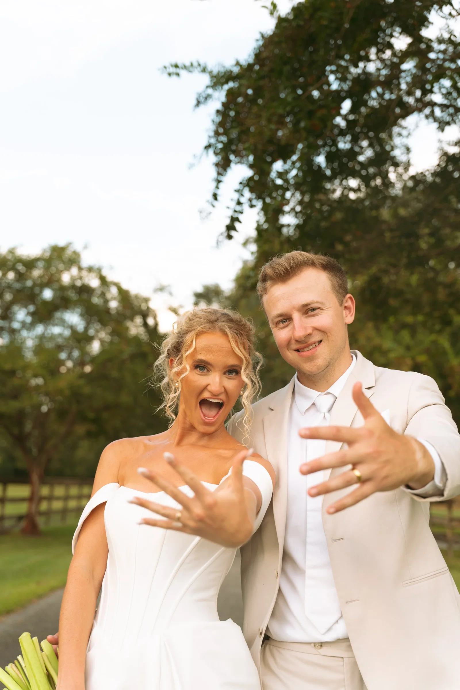 Sarah and Mitchell wedding story photo 30