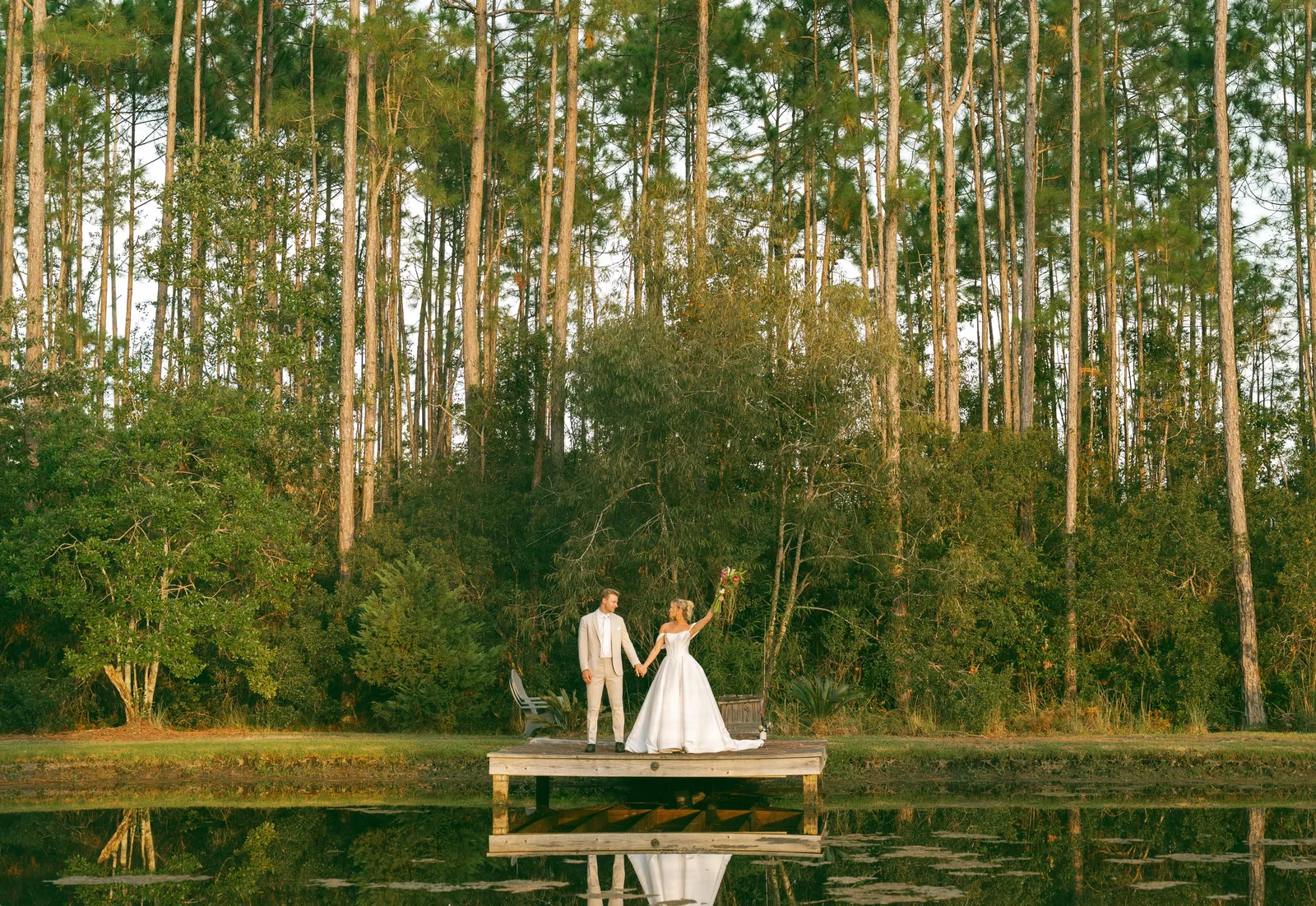 Sarah and Mitchell wedding story photo 34