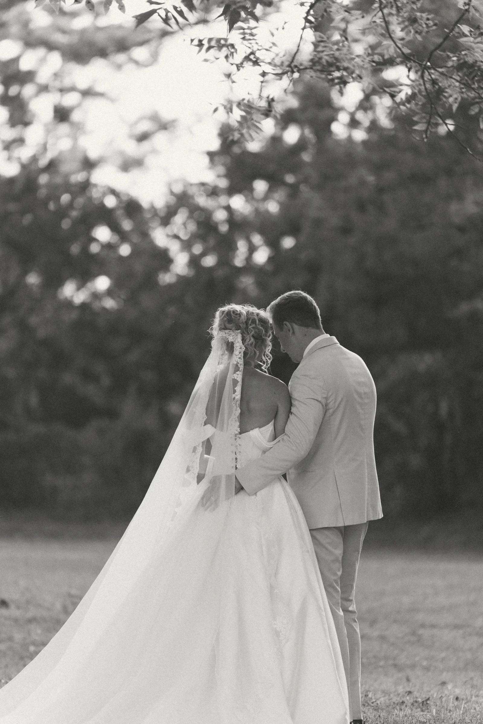 Sarah and Mitchell wedding story photo 69